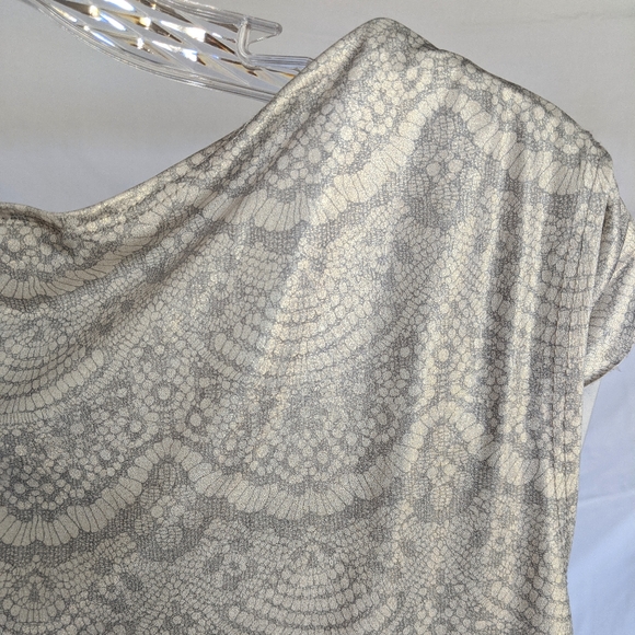 Slinky top + metallic cardigan - Picture 3 of 13